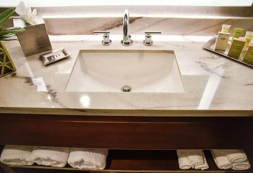 اتاق استاندارد با 2 تخت دوبل, Hilton Dallas/park Cities