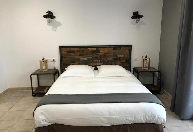 Номер Superior, Le Devem De Mirapier