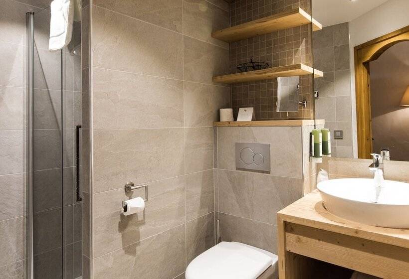 小型套房, Les Chalets De La Griyotire