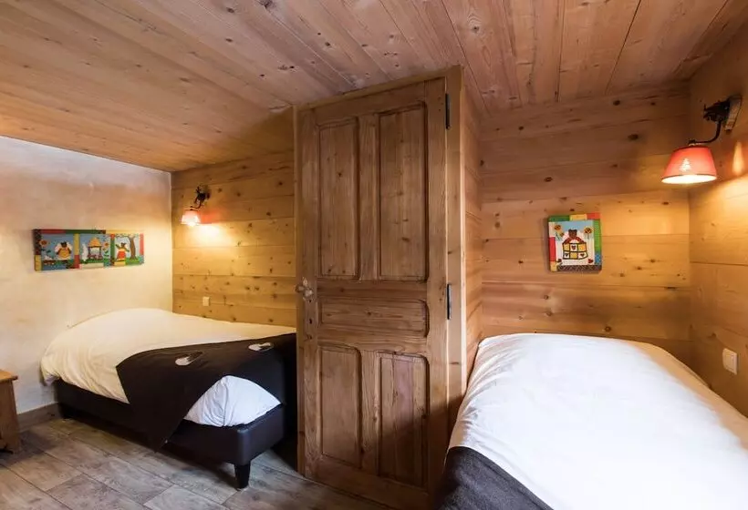 اتاق خانوادگی, Les Chalets De La Griyotire