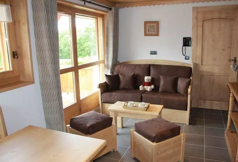 آپارتمان خانوادگی, Les Chalets De La Griyotire