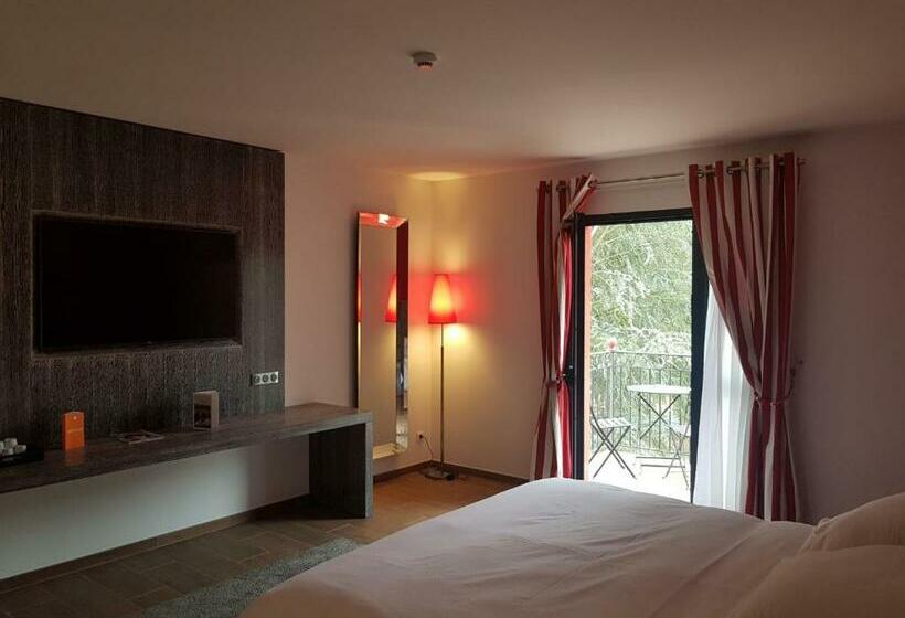 Номер Премиум, Les Maritonnes Parc & Vignoble