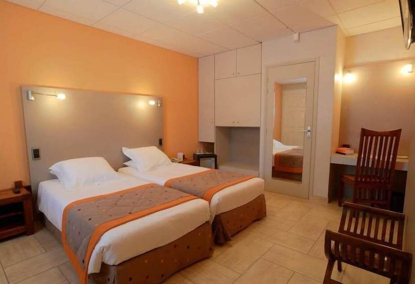 Номер Стандарт Адаптированный для Инвалидов, Les Maritonnes Parc & Vignoble