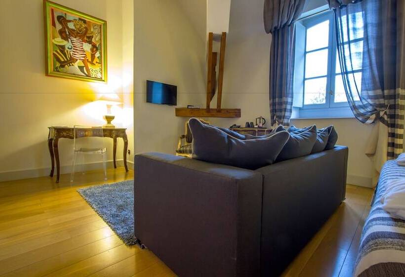 Номер Престиж, Pavillon Du Chateau