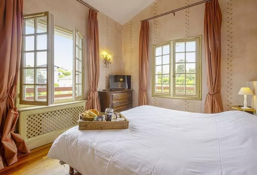 سوییت سوپریور, Villa Catarie