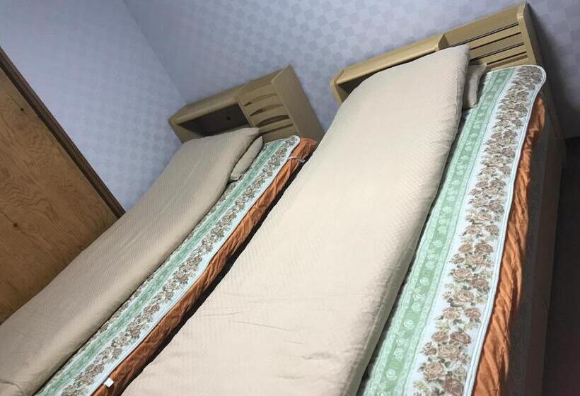 Quarto Estandar Banheiro Compartilhado, Minshuku Kaikeibo