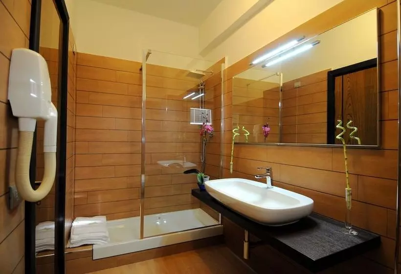 اتاق استاندارد سه نفره, Eh Rome Airport Euro House Hotels