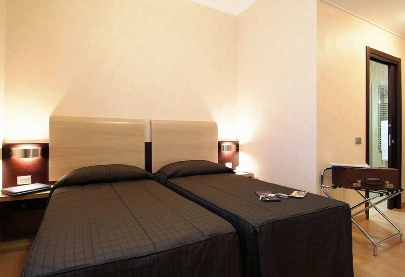 اتاق استاندارد سه نفره, Eh Rome Airport Euro House Hotels