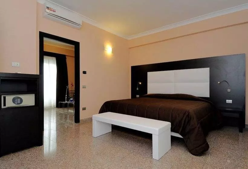 اتاق استاندارد چهار تخته, Eh Rome Airport Euro House Hotels
