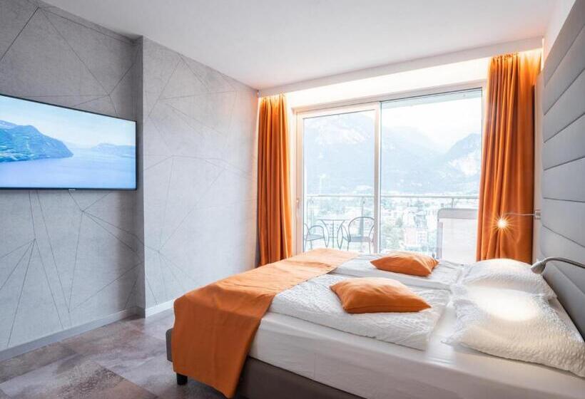 Номер Deluxe Вид на Озеро, Benacus Panoramic