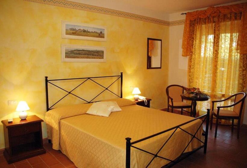 标准三人间, Borgo Degli Olivi