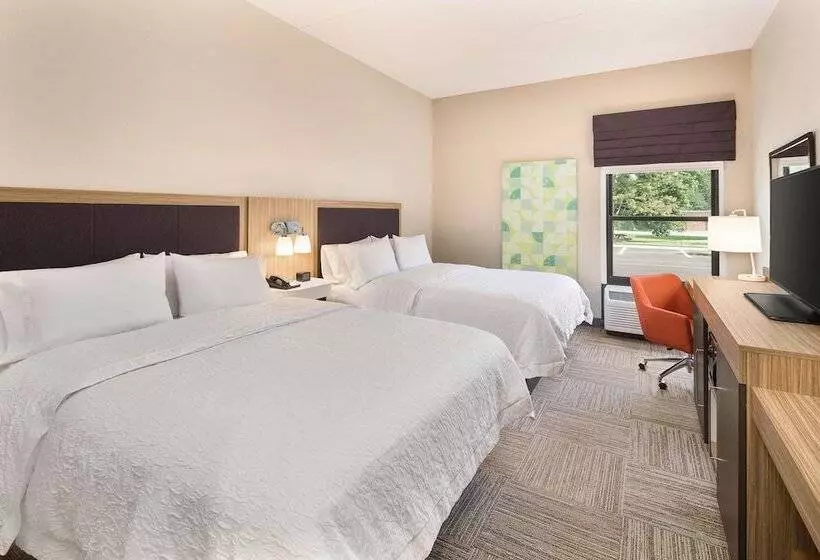 ２ダブルベッドのスタンダードルーム, Hampton Inn Lagrange Near Callaway Gardens