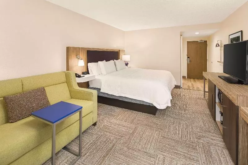 キングサイズベッドのデラックスルーム, Hampton Inn Lagrange Near Callaway Gardens