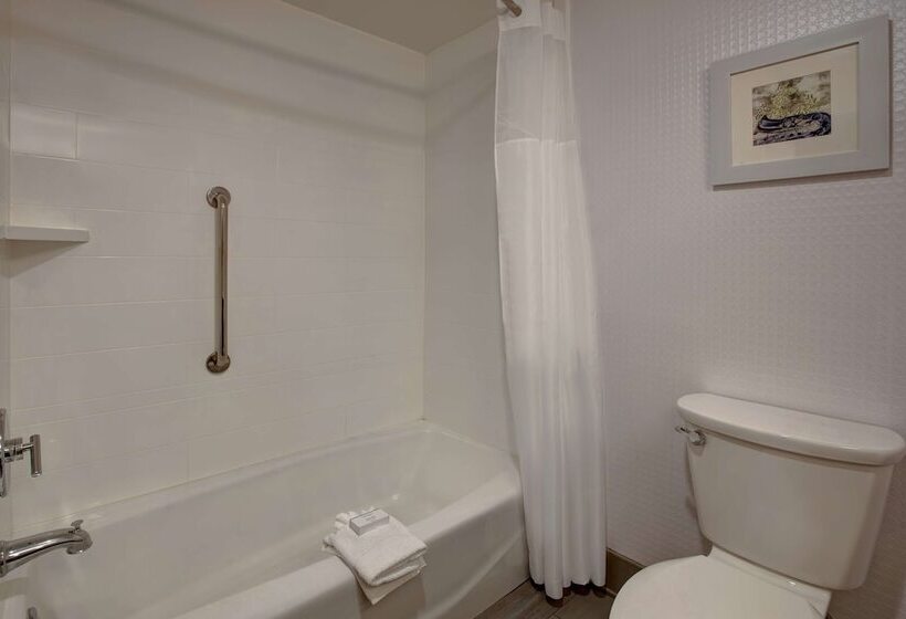 İki Çift Kişilik Yataklı Standart Oda, Hampton Inn Olive Branch