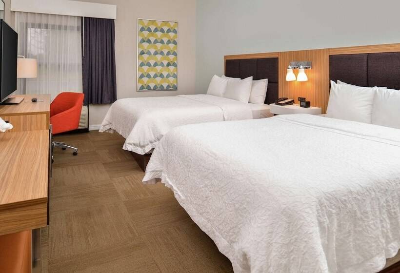 Номер Стандарт Адаптированный для Инвалидов, Hampton Inn Raleigh/clayton I 40