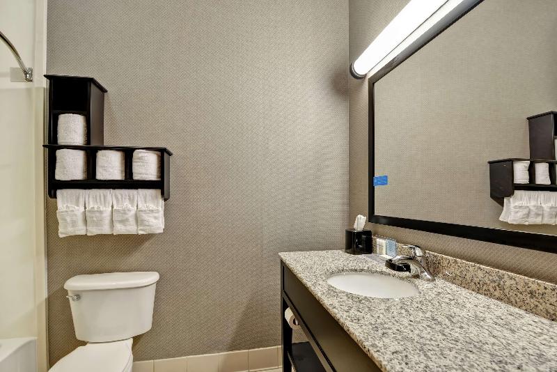 キングサイズベッドのエクゼクティブ, Hampton Inn West Palm Beach Florida Turnpike