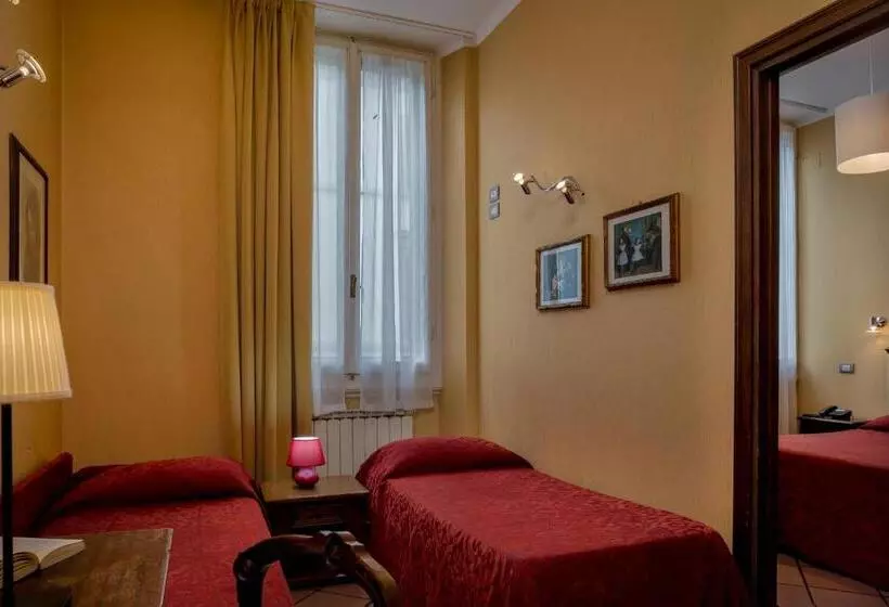 اتاق استاندارد چهار تخته, Kursaal & Ausonia
