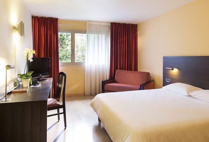 Номер Комфорт, Oceania Quimper