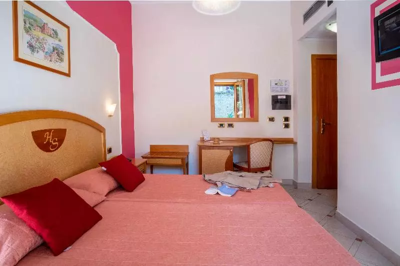 اتاق استاندارد, Savoia Sorrento