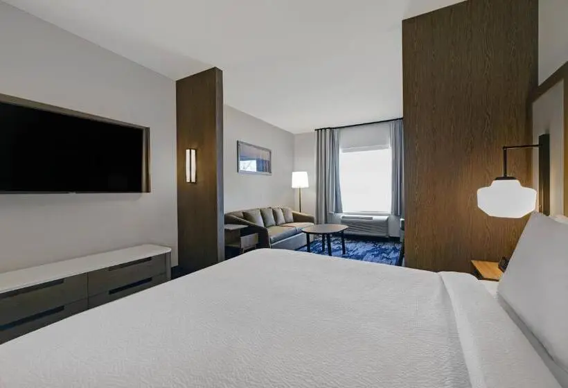 キングサイドベッドのスタンダードワンルーム, Fairfield Inn & Suites By Marriott Milwaukee Brookfield