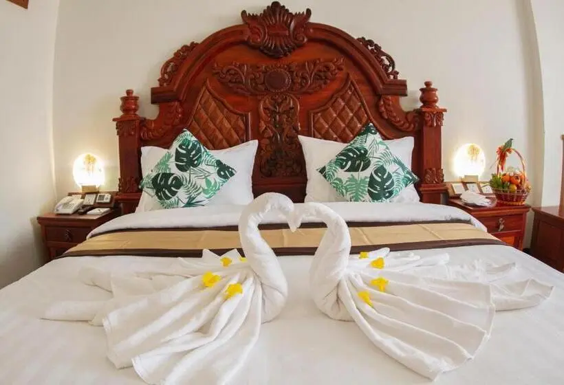 エクゼクティブスイート, Kampong Thom Palace