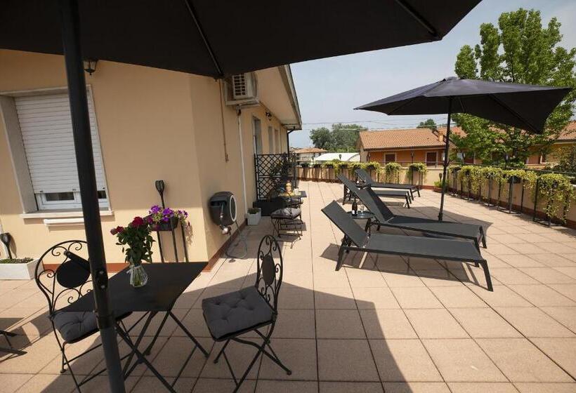 חדר דלוקס, Bru Rooms