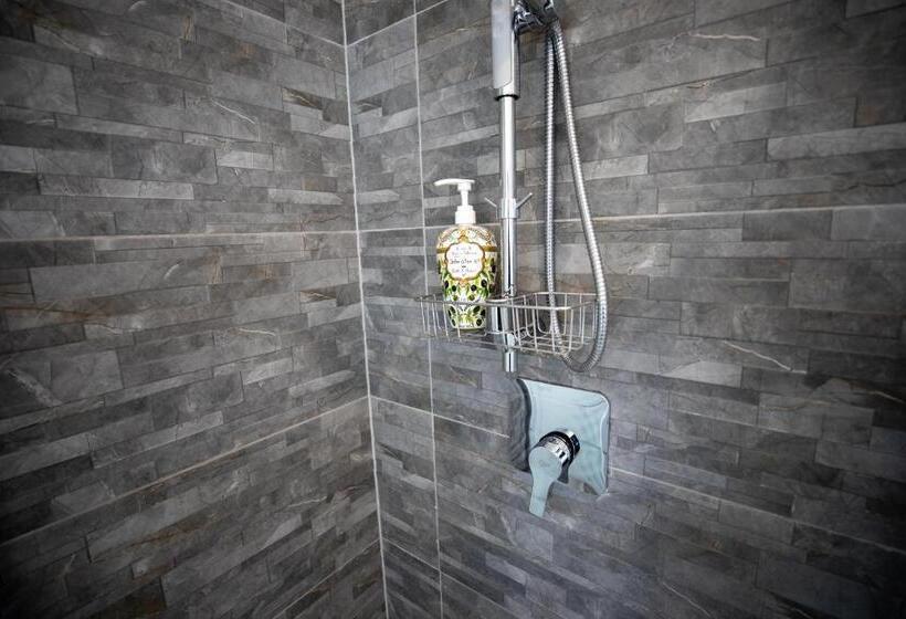 חדר דלוקס, Bru Rooms