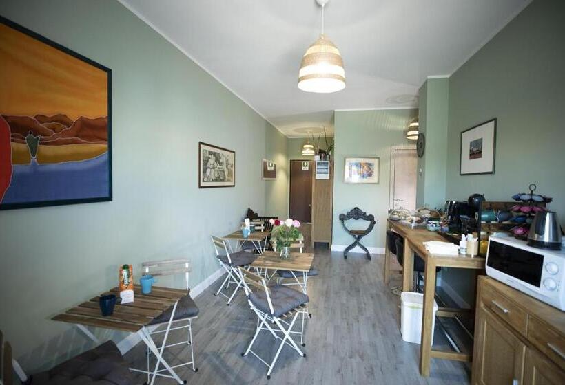 חדר דלוקס, Bru Rooms