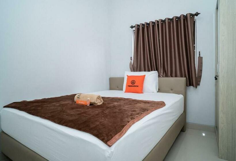 Номер Стандарт Совместная Ванная, Koolkost Near Pasar Baru