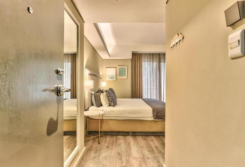 스탠다드 스튜디오, Wink Aparthotel Foreshore