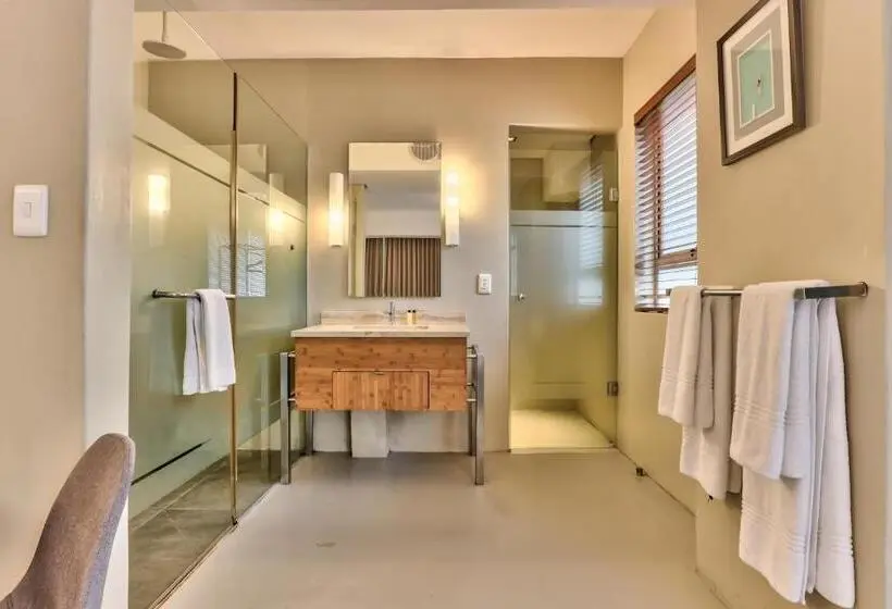 スーペリアスタジオ, Wink Aparthotel Foreshore