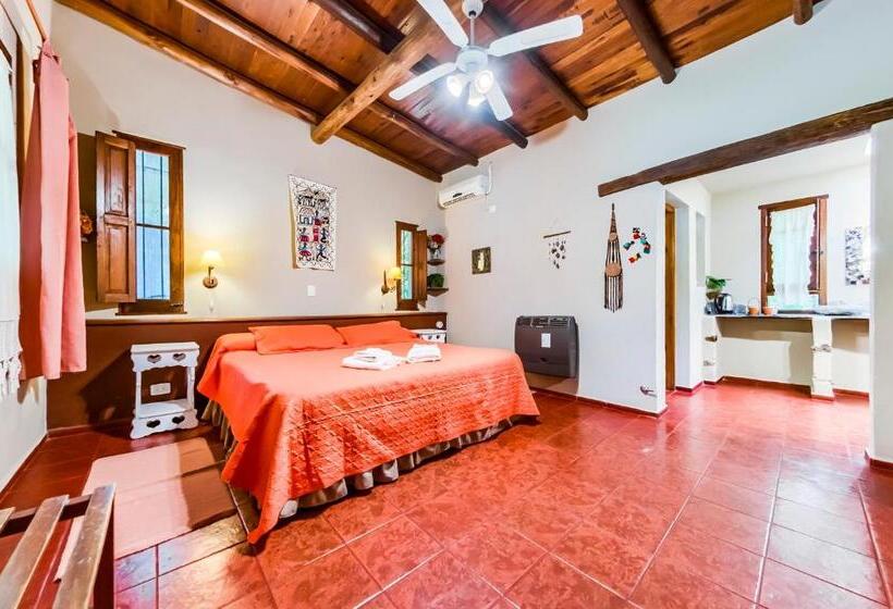 غرفة قياسية ثلاثية, Posada El Pucara