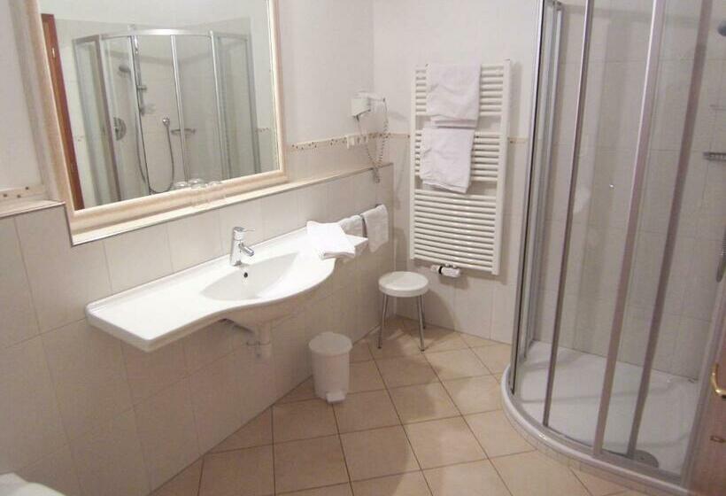 스탠다드 발코니 스튜디오, Appartement Tschivon