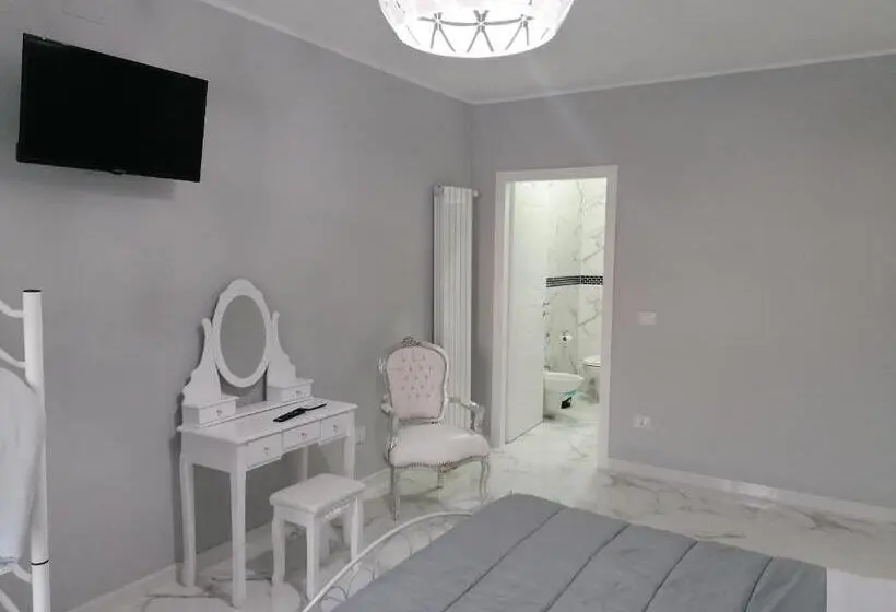 スタンダード４人部屋, B&b White House