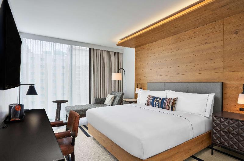 Premium Oda, Canopy By Hilton San Antonio Riverwalk