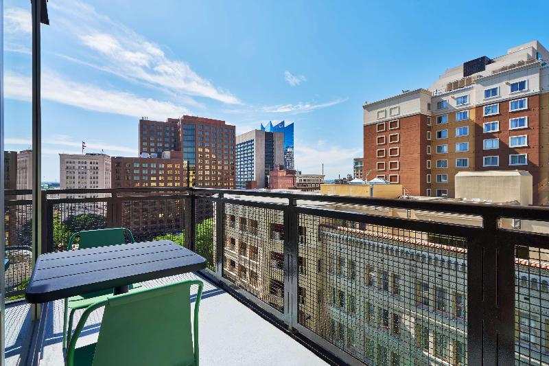 Premium Oda, Canopy By Hilton San Antonio Riverwalk