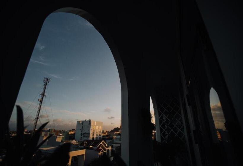 اتاق لوکس با تخت بزرگ, Marina Hotel Phú Yên