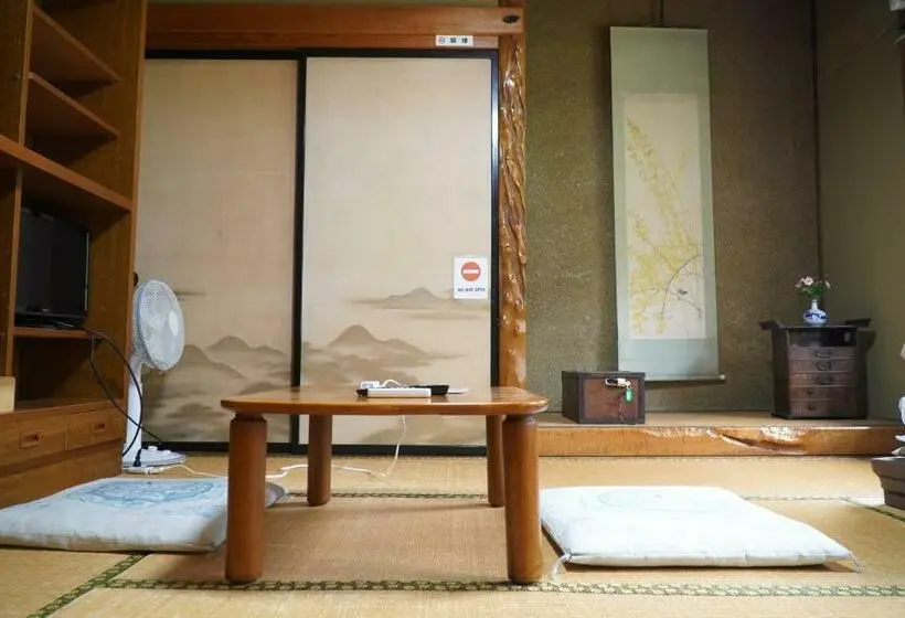 スタンダード４人部屋, Minsyuku Koshiyama