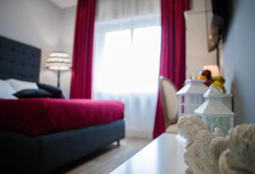 キングサイズベッドのデラックスルーム, Relais Villa Italia