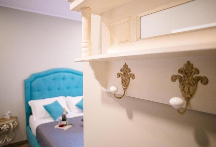 キングサイズベッドのスタンダードルーム, Relais Villa Italia