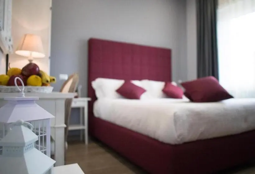 Superior Kolmen Hengen Huone, Relais Villa Italia