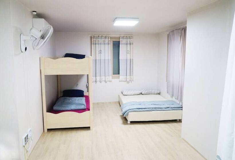 غرفة ديلوكس عائلية, Wandonesia