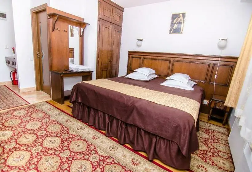 اتاق استاندارد, Pension Casa Medievala