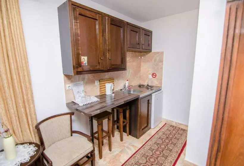 اتاق استاندارد, Pension Casa Medievala