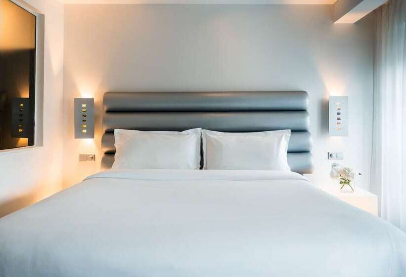 スーペリアールーム, 1k Paris