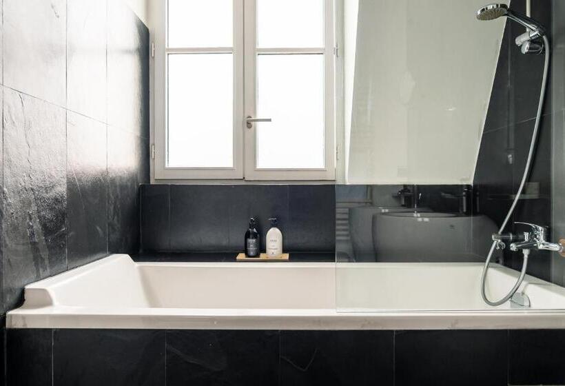 デラックスルーム, 1k Paris