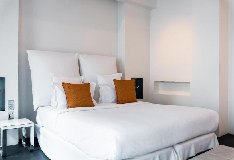 سوییت جونیور, 1k Paris