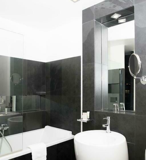 スイート（家族用）, 1k Paris