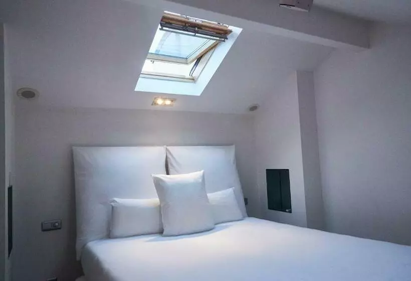 Suite Familiale, 1k Paris
