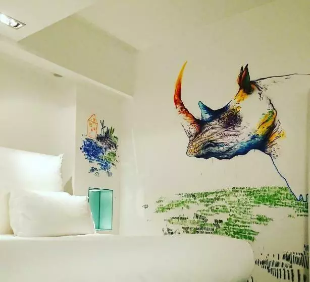Chambre Deluxe, 1k Paris